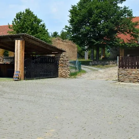 Lägenhet Bohemica 4